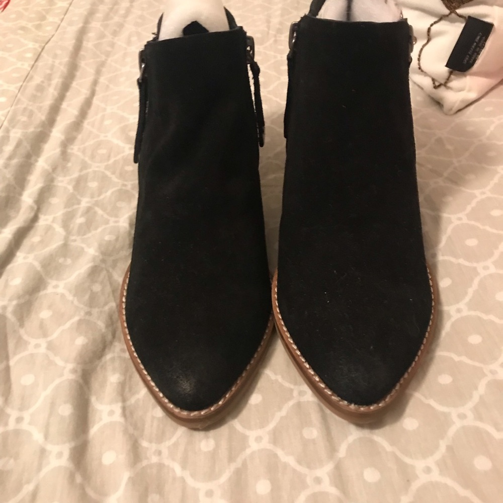 Dolce Vita Black Suede booties